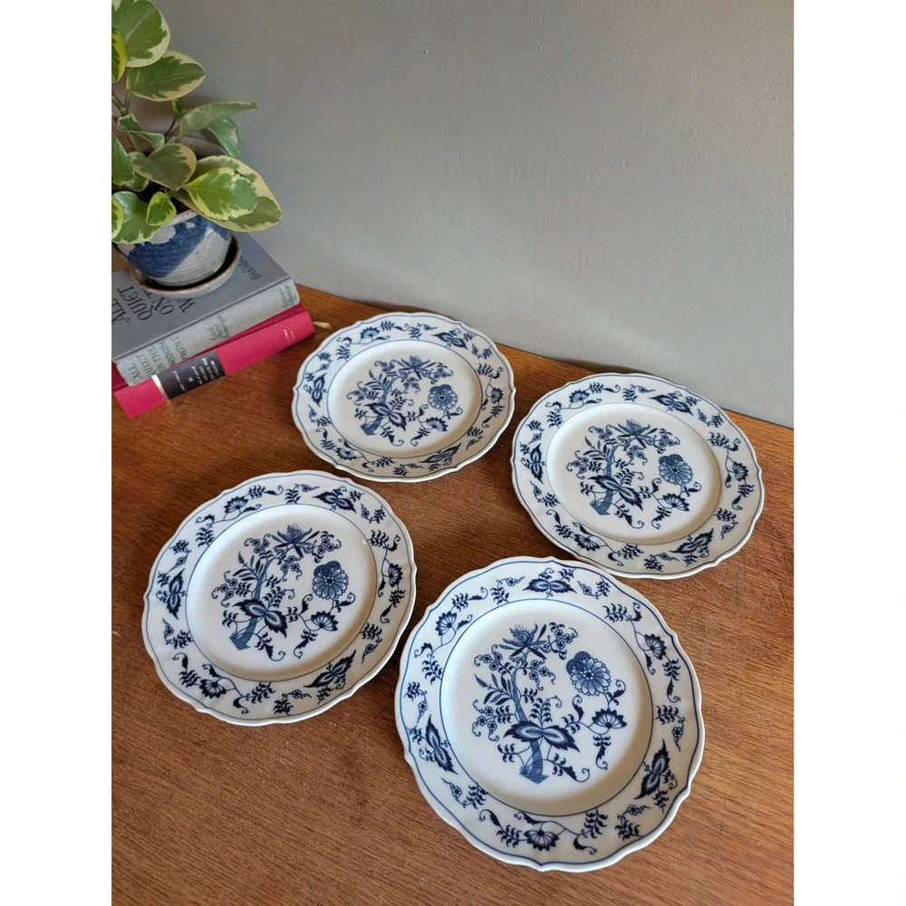Blue Danube Salad Plates Set of 4 Vintage Blue White Onion Pattern 8.75